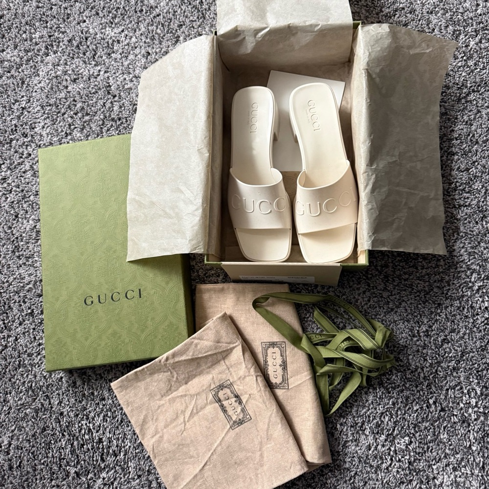 Gucci Cream Embossed Logo Slide Sandals - Picture 10 of 16
